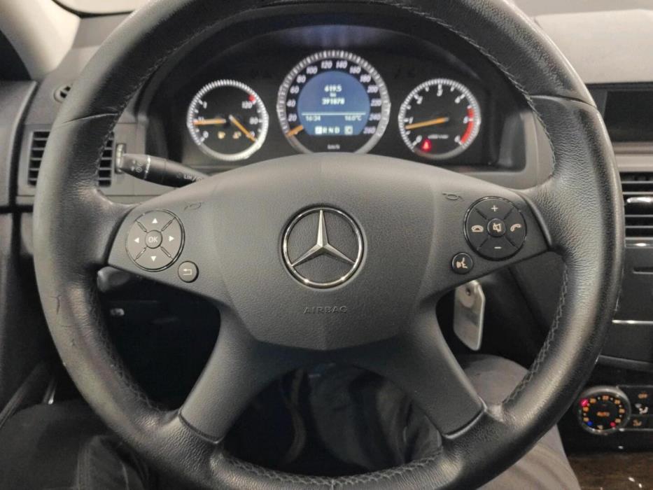 MERCEDES-BENZ C 2008