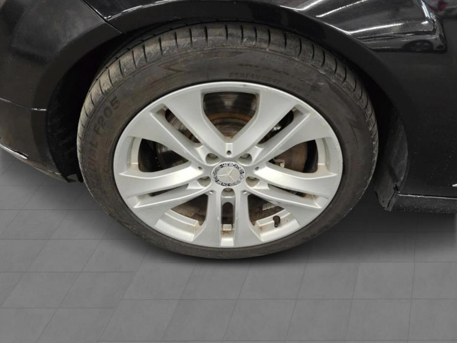 MERCEDES-BENZ C 2008