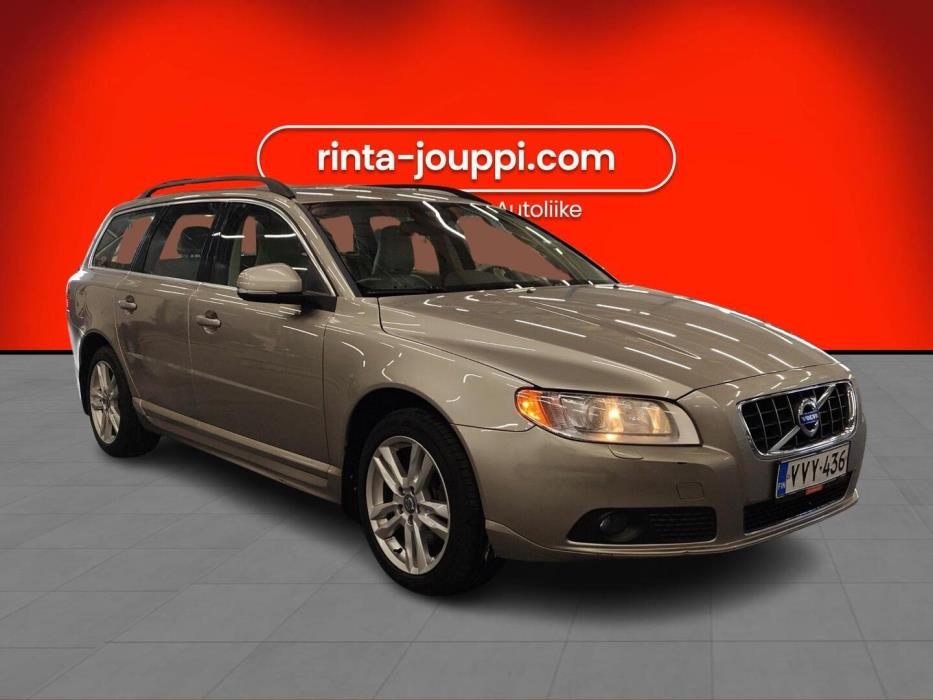 VOLVO V70 2011