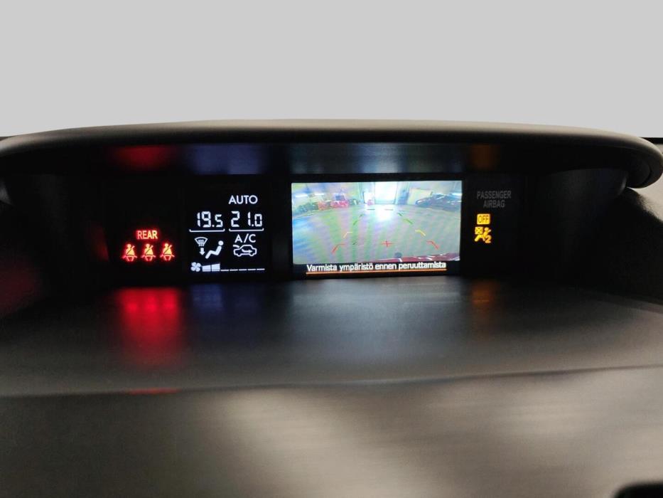 SUBARU Forester 2014