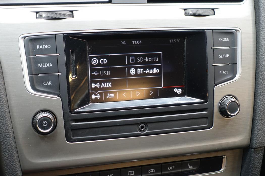 VOLKSWAGEN Golf 2015