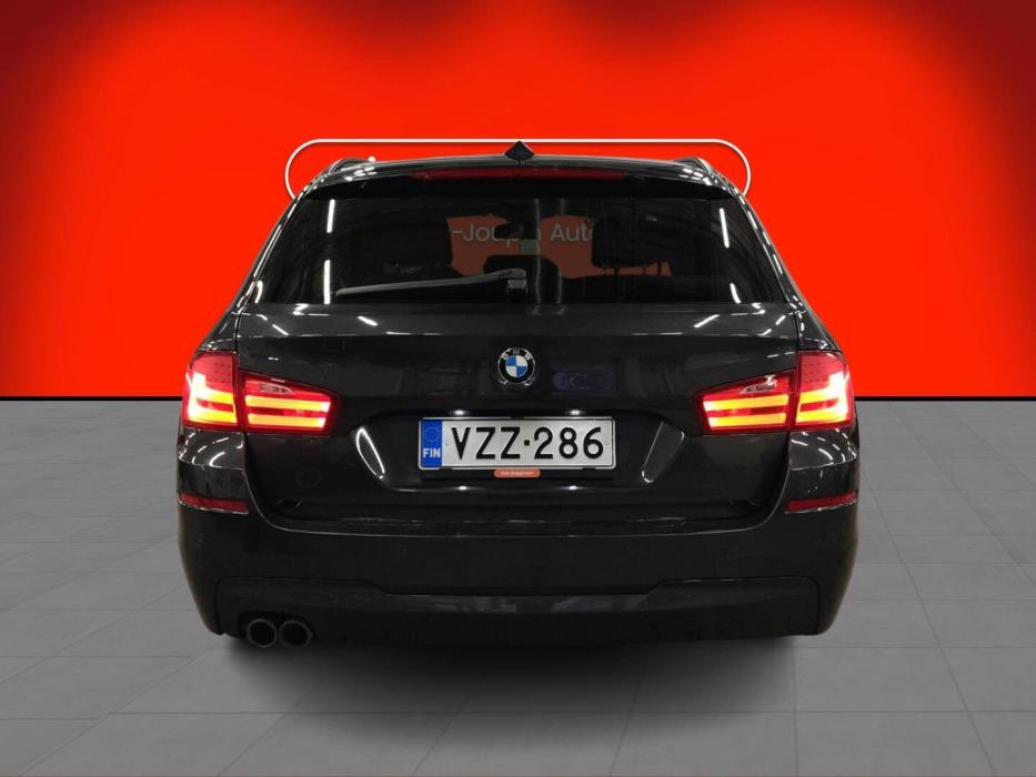 BMW 530 2011
