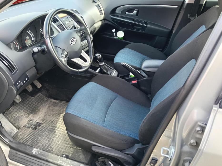 KIA cee'd 2011