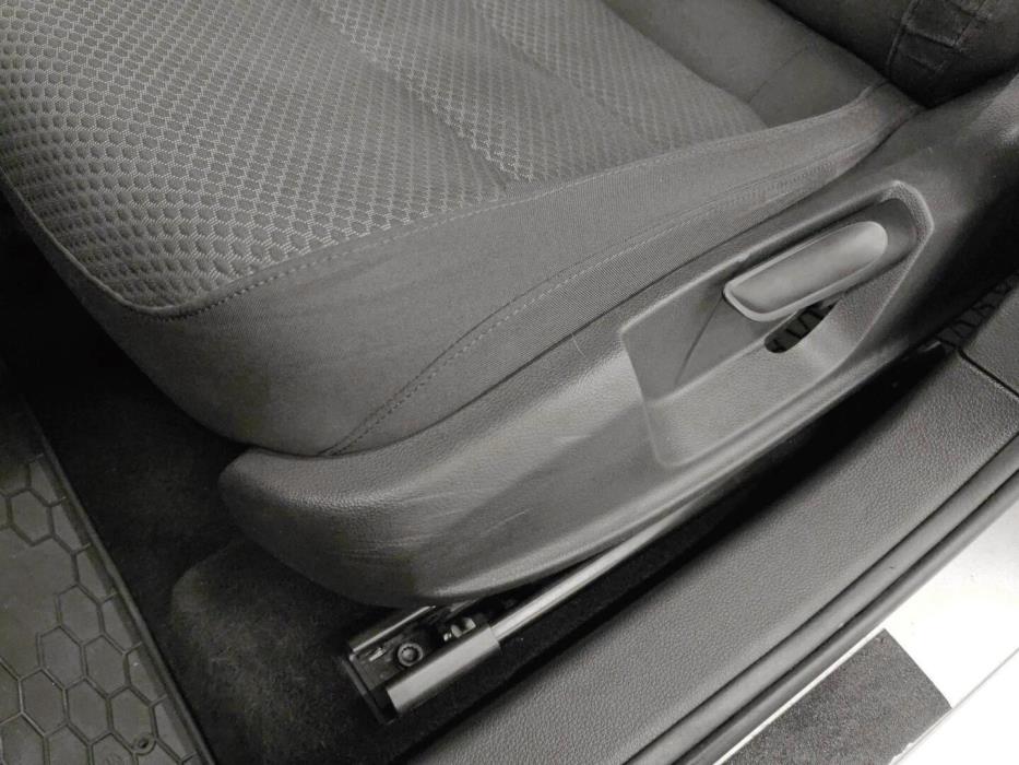 VOLKSWAGEN Jetta 2015