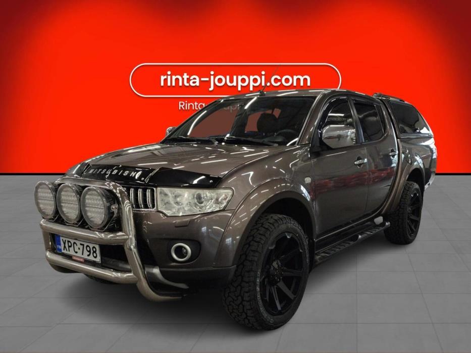 MITSUBISHI L200 2012
