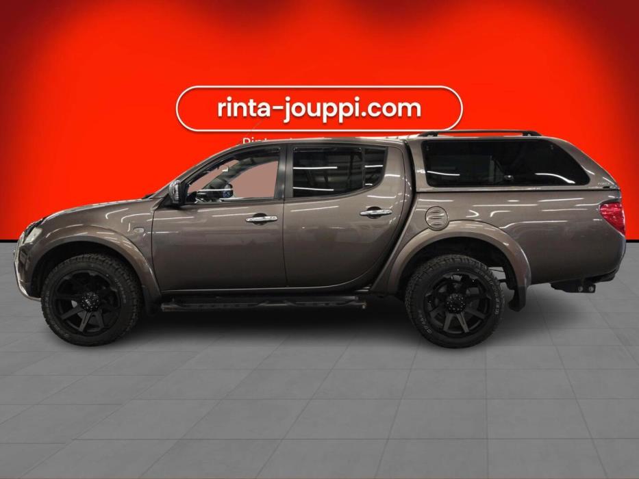 MITSUBISHI L200 2012