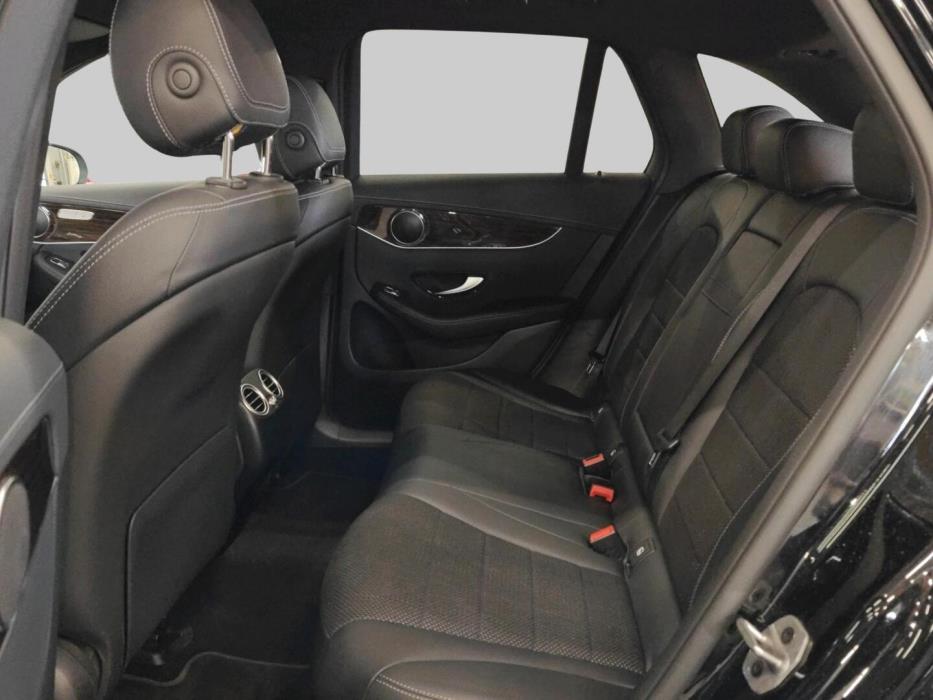 MERCEDES-BENZ GLC 2021