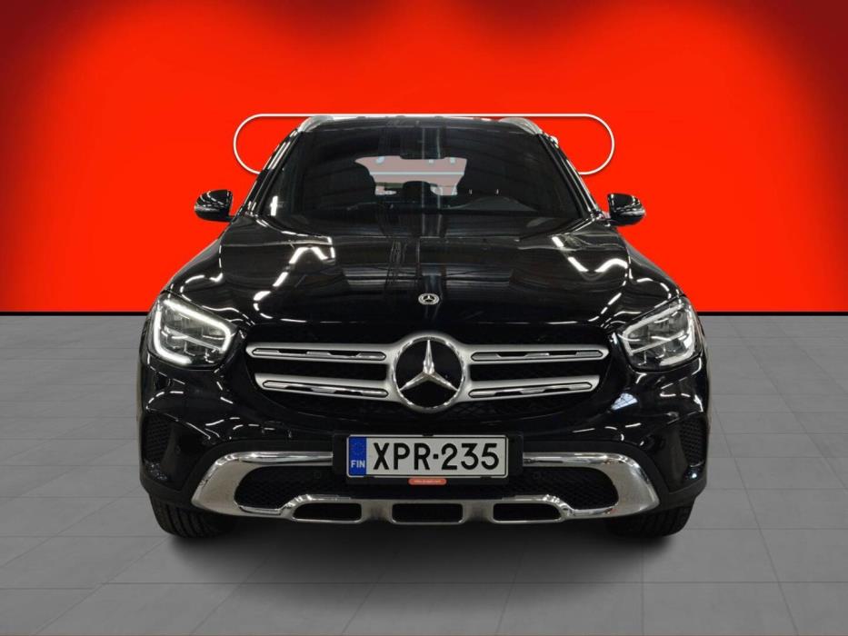 MERCEDES-BENZ GLC 2021