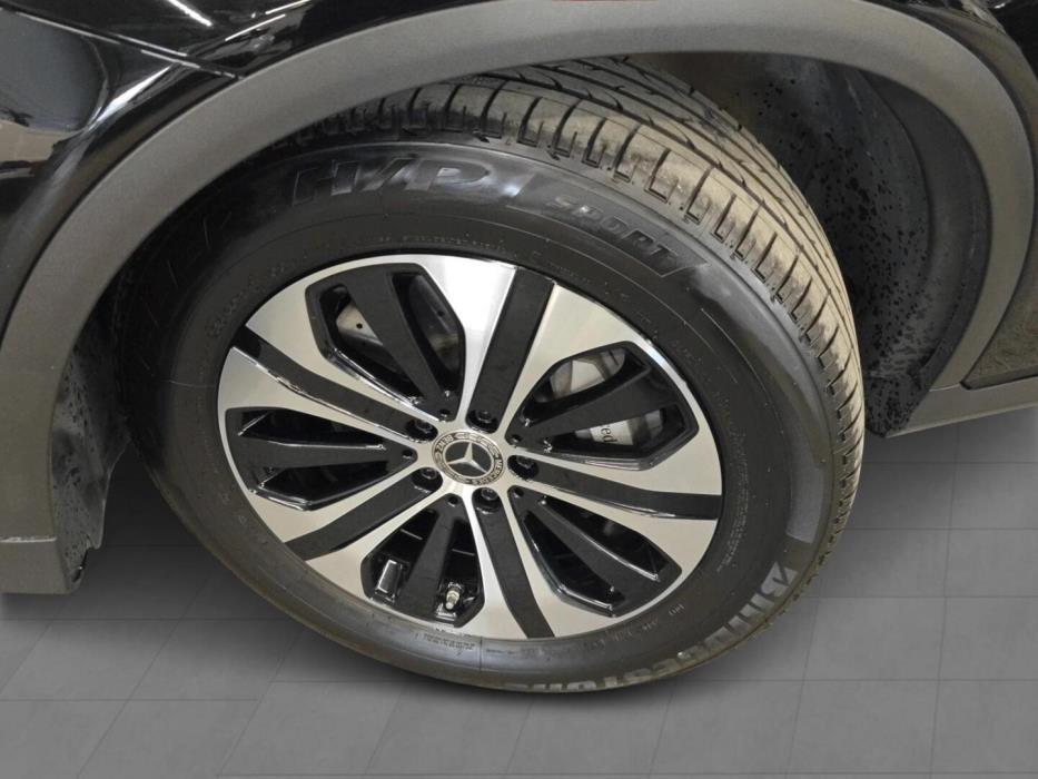 MERCEDES-BENZ GLC 2021