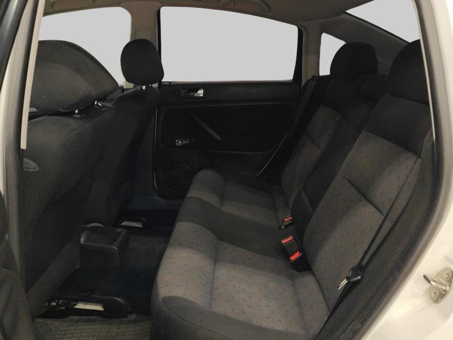 VOLKSWAGEN Passat 2001