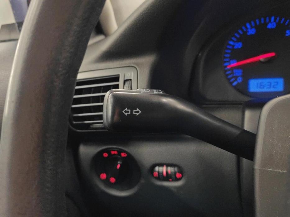 VOLKSWAGEN Passat 2001