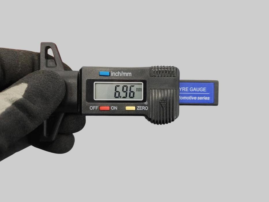 TOYOTA Corolla Verso 2002