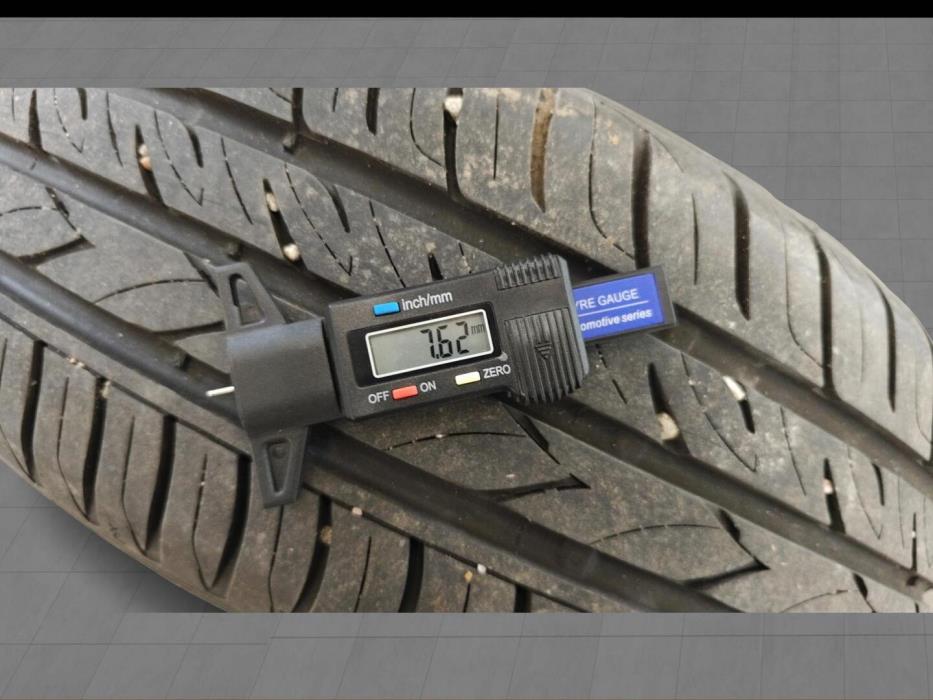 TOYOTA Corolla Verso 2002