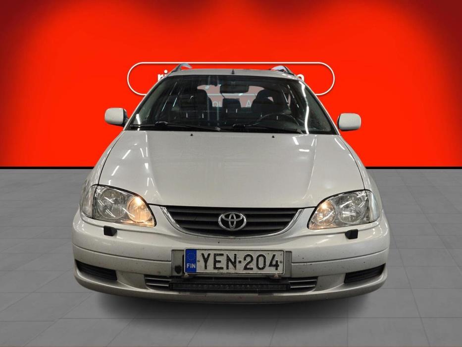 TOYOTA Avensis 2003
