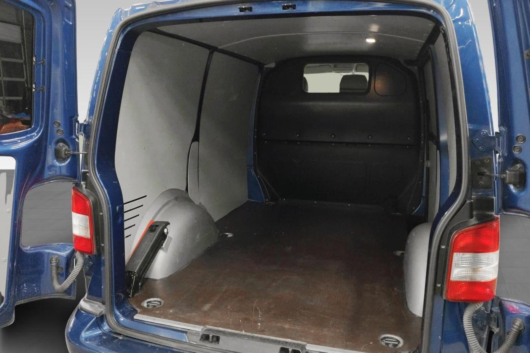 VOLKSWAGEN Transporter 2011