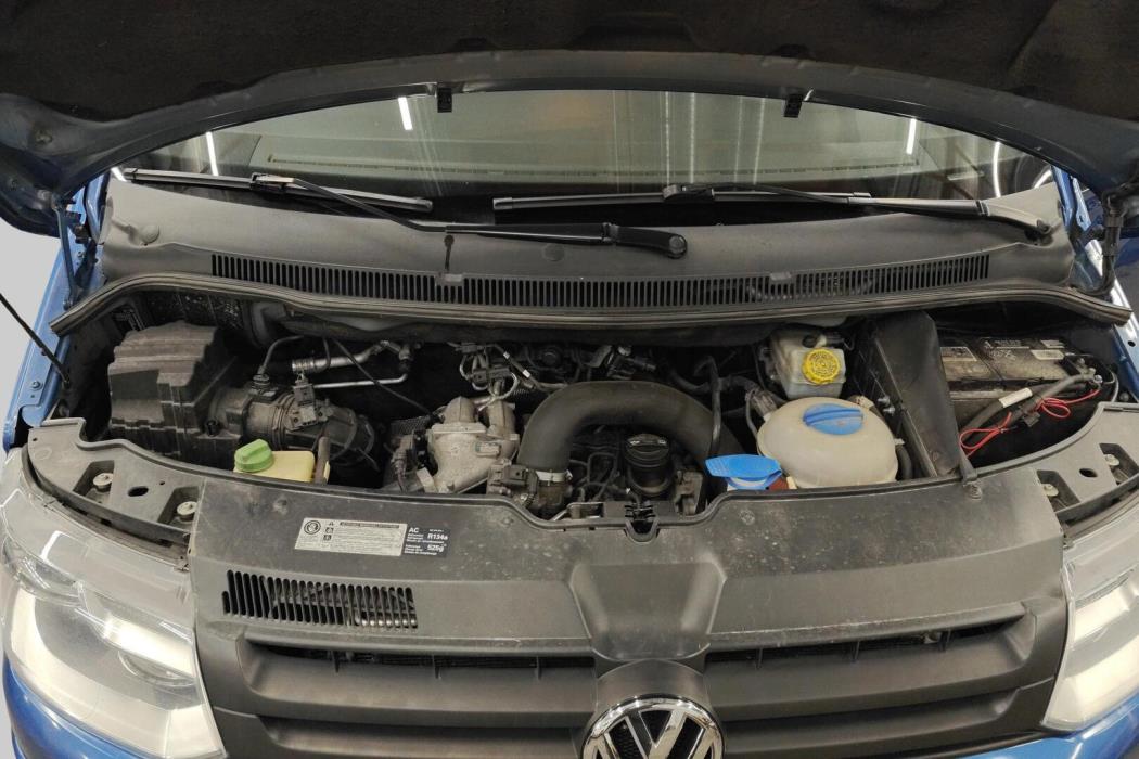 VOLKSWAGEN Transporter 2011