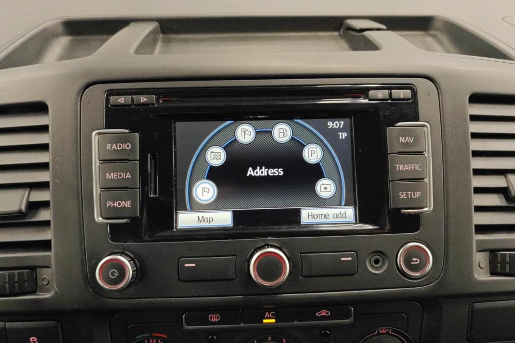 VOLKSWAGEN Transporter 2011