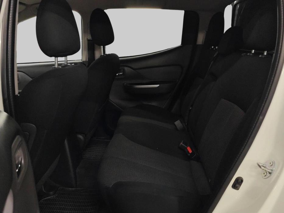 MITSUBISHI L200 2017