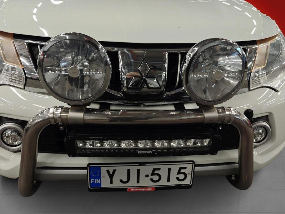 MITSUBISHI L200 2017