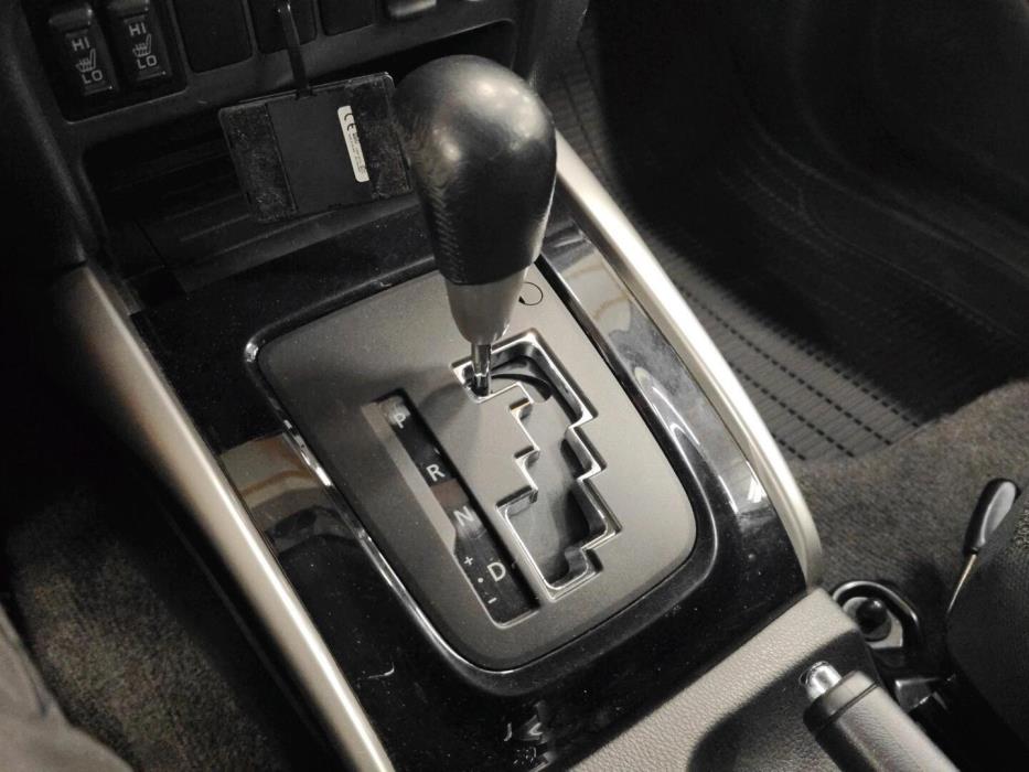 MITSUBISHI L200 2017