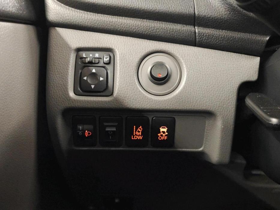 MITSUBISHI L200 2017