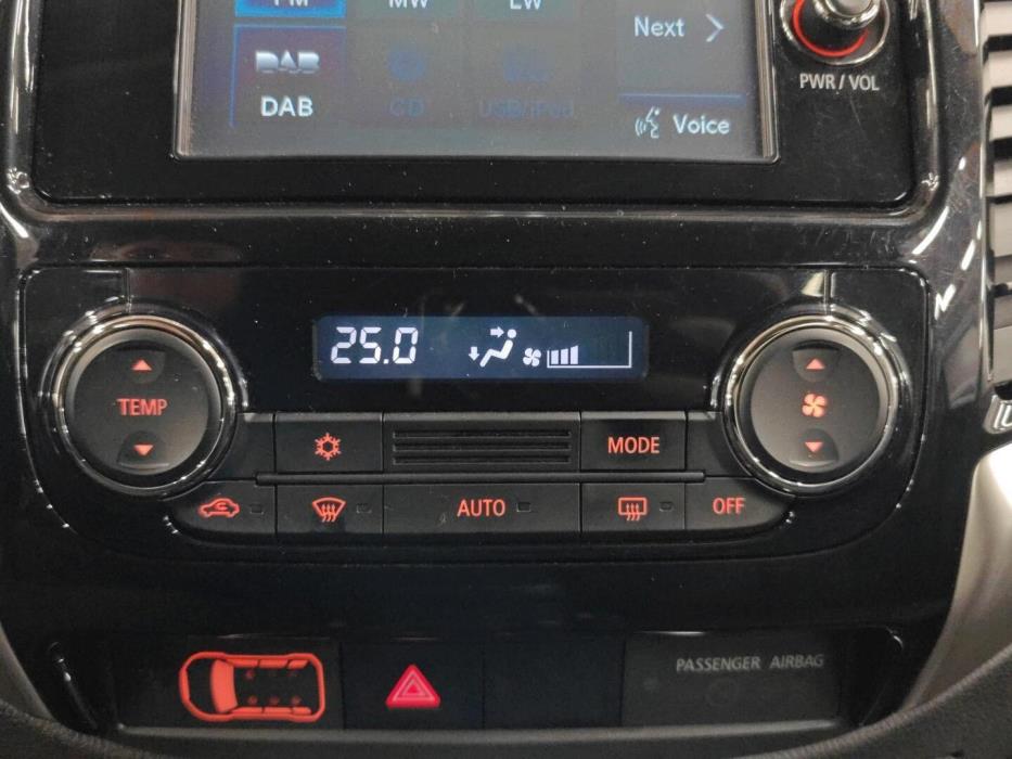 MITSUBISHI L200 2017