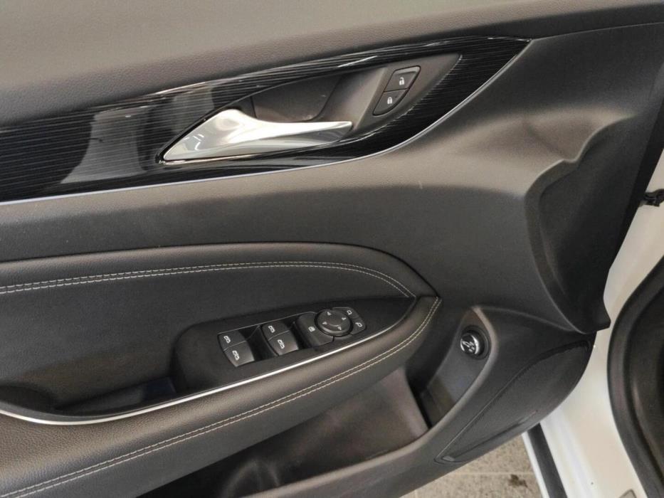 OPEL Insignia 2018