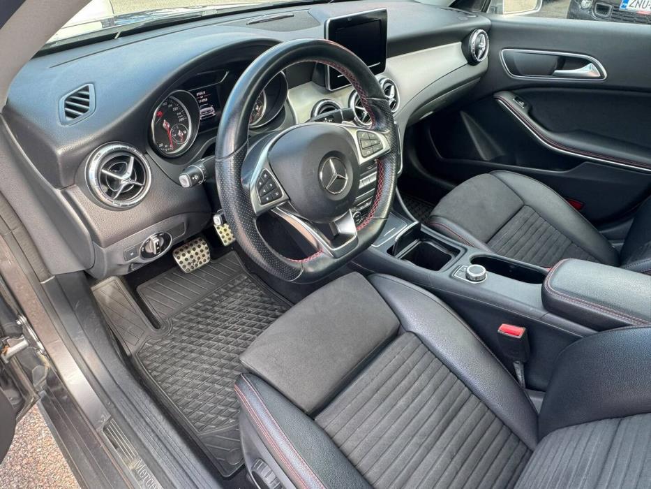 MERCEDES-BENZ CLA 2018