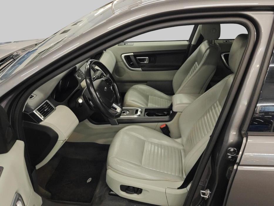 LAND ROVER Discovery 2016