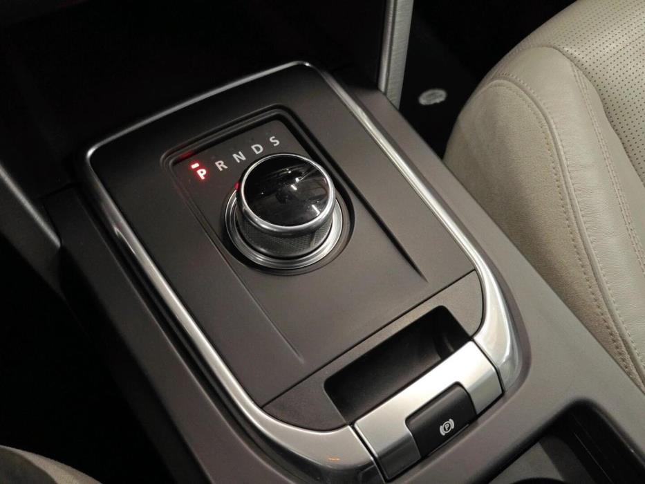 LAND ROVER Discovery 2016