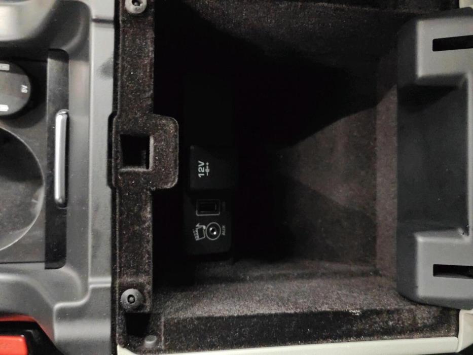 LAND ROVER Discovery 2016