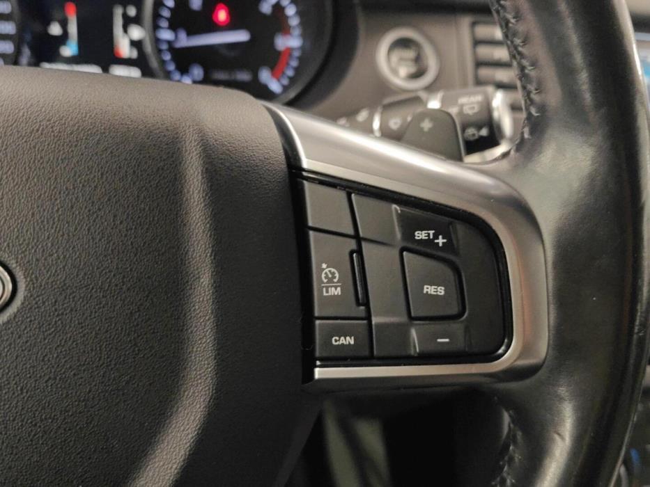 LAND ROVER Discovery 2016