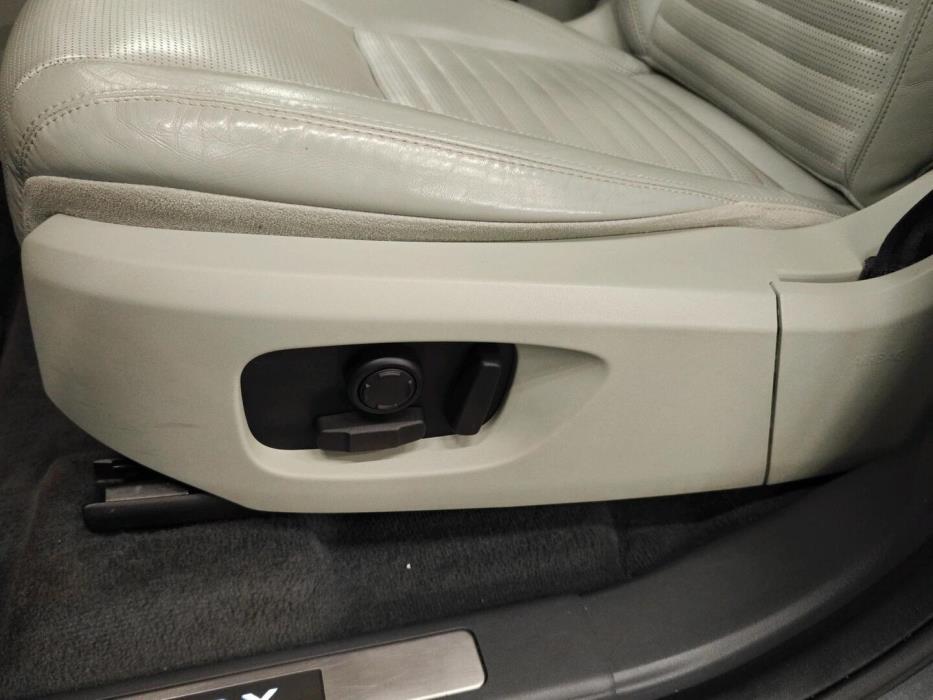 LAND ROVER Discovery 2016