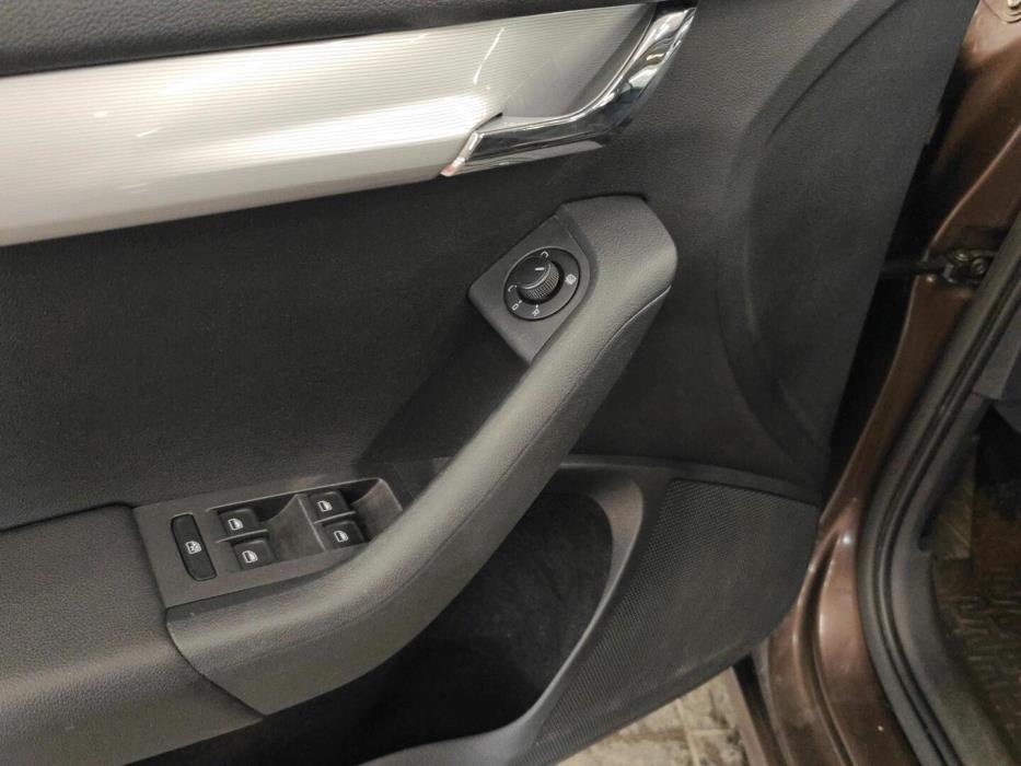 SKODA Octavia 2014