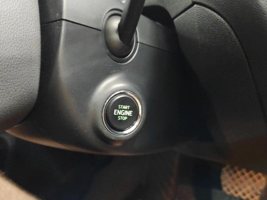 SKODA Octavia 2014