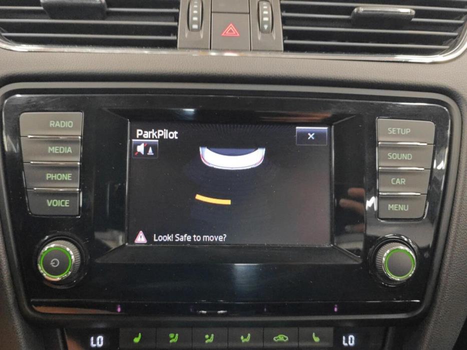 SKODA Octavia 2014