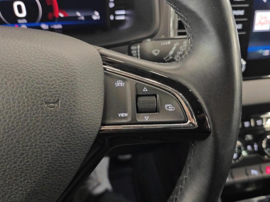 SKODA Karoq 2019