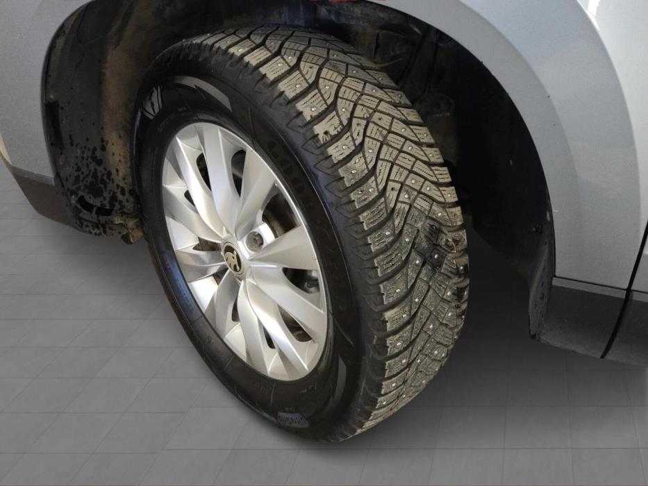 SKODA Karoq 2019