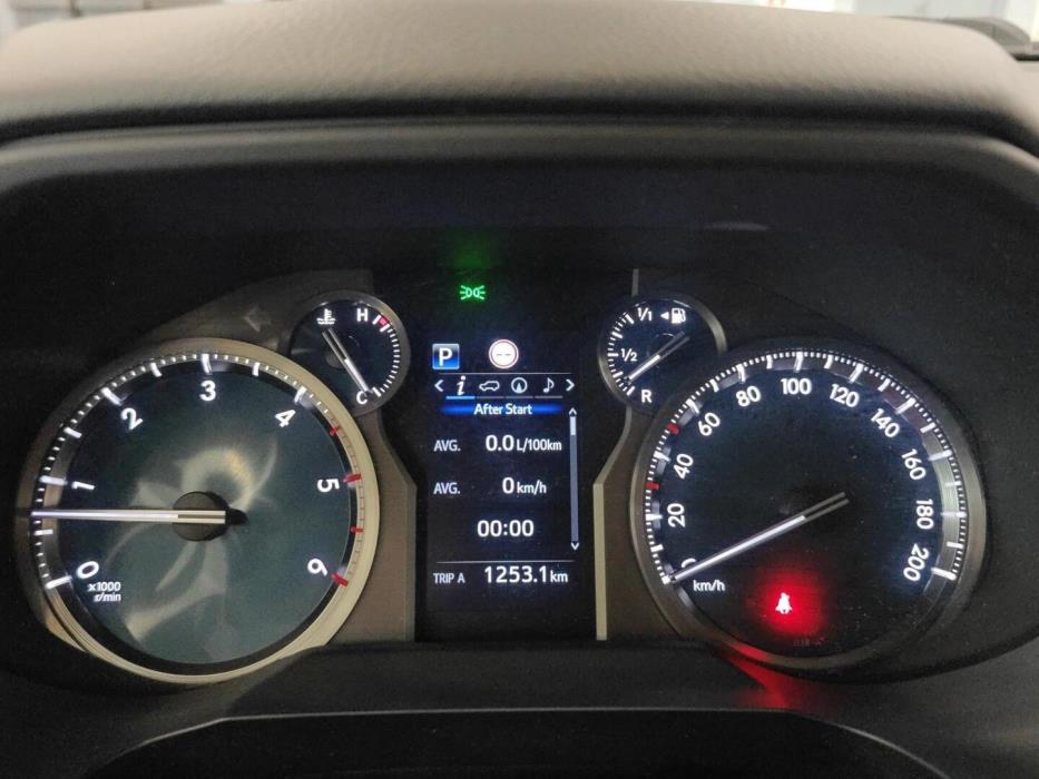 TOYOTA Land Cruiser 2021