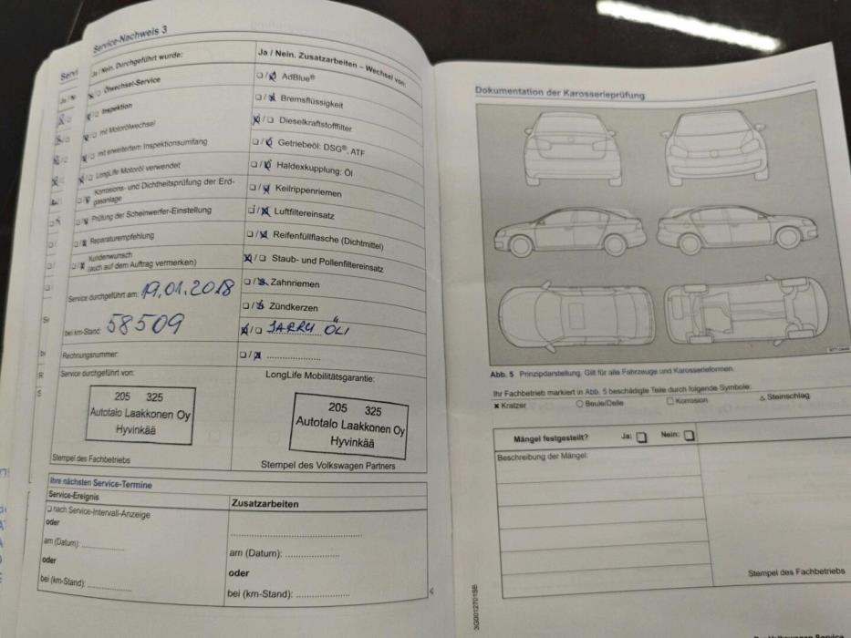VOLKSWAGEN Touareg 2015