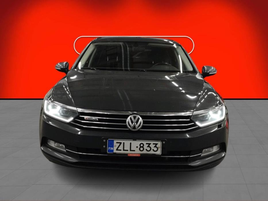 VOLKSWAGEN Passat 2017