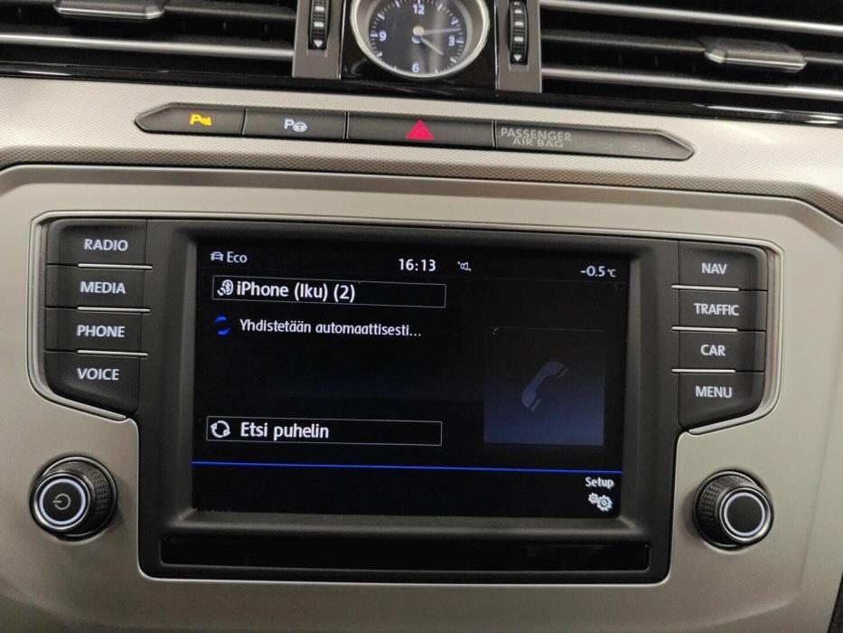 VOLKSWAGEN Passat 2017