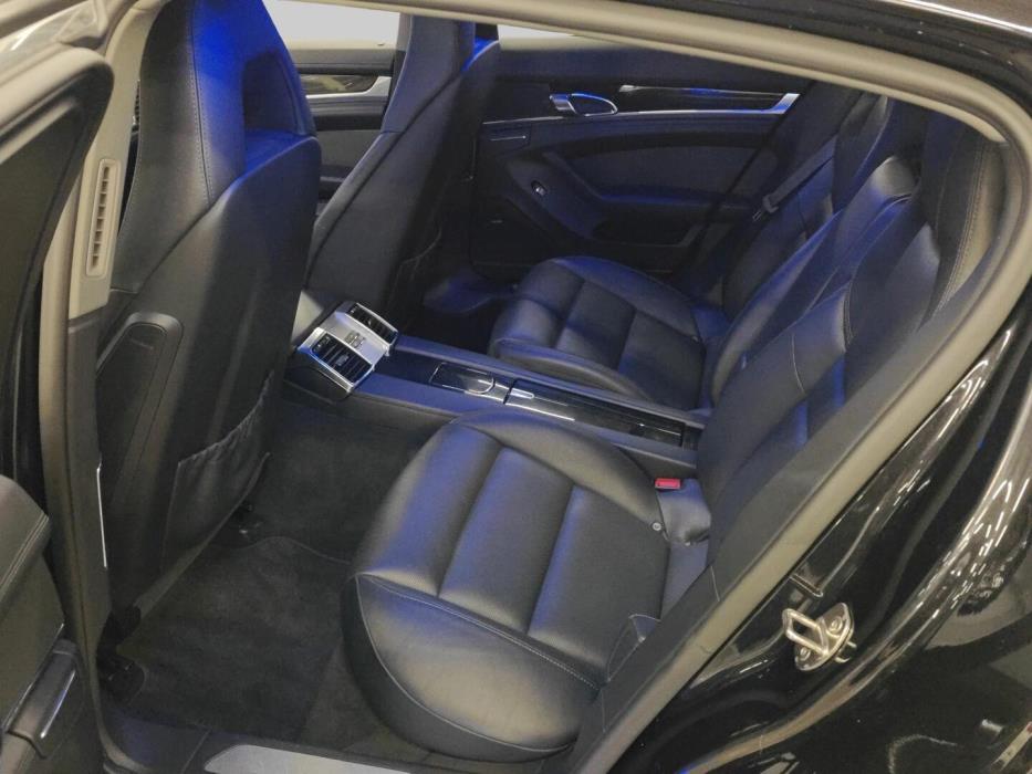 PORSCHE Panamera 2009