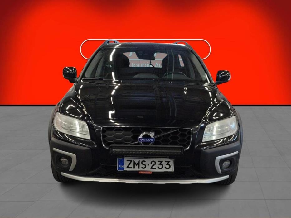 VOLVO XC70 2015