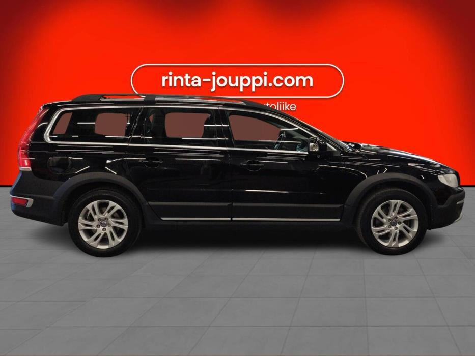 VOLVO XC70 2015
