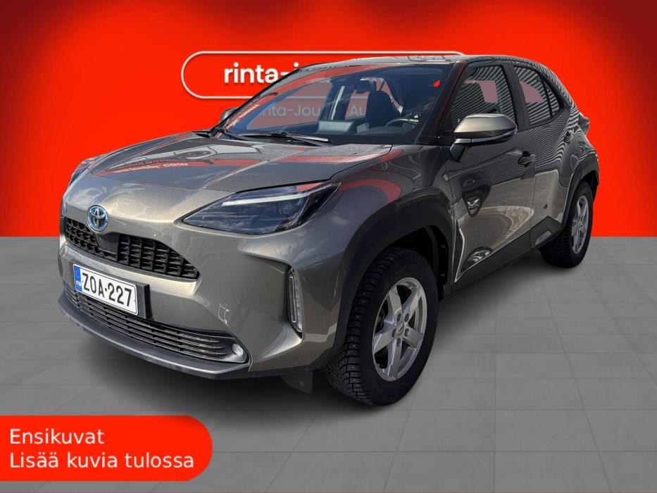 TOYOTA Yaris Cross 2022
