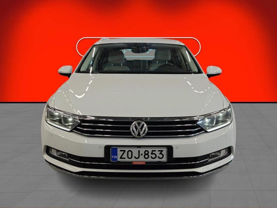 VOLKSWAGEN Passat 2016