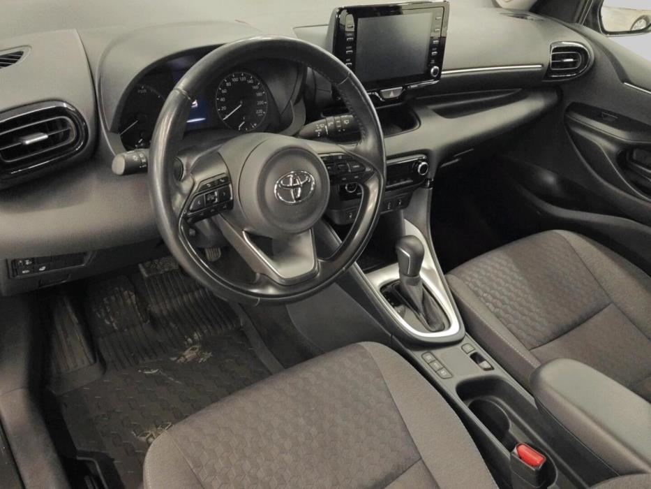 TOYOTA YARIS 2022
