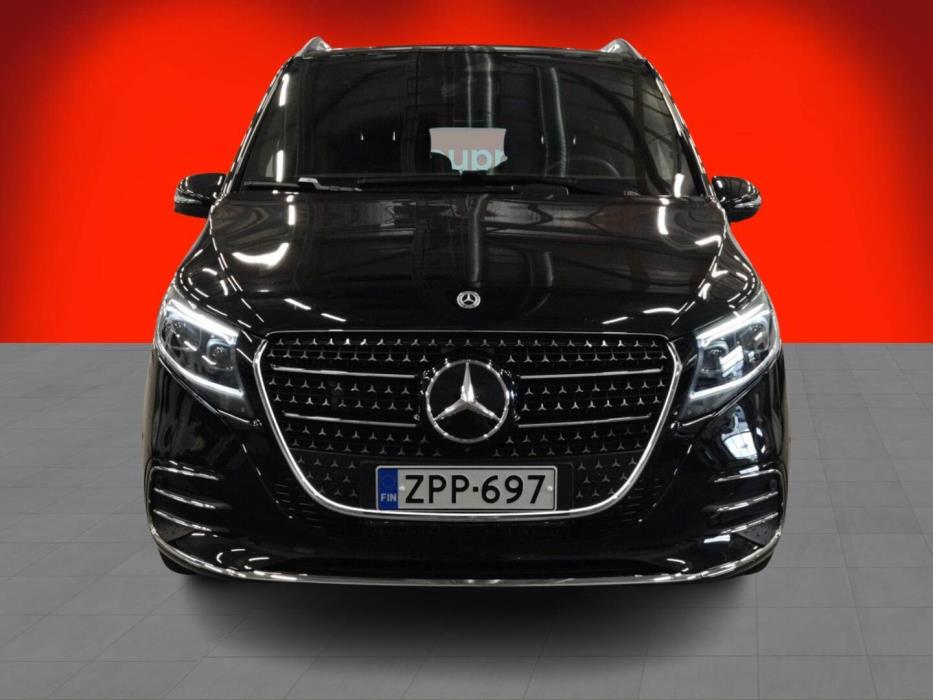 MERCEDES-BENZ V 2025