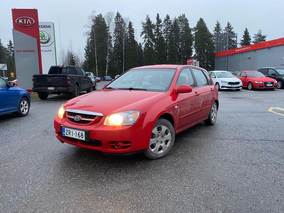 KIA Cerato 2005
